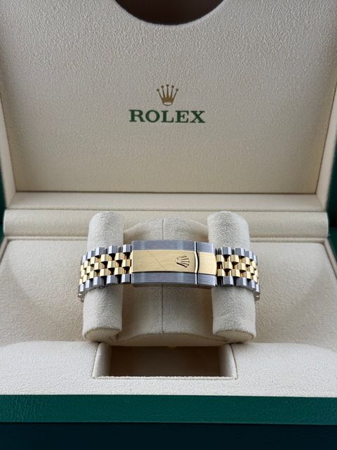 Rolex Datejust 41 126333 Image 6